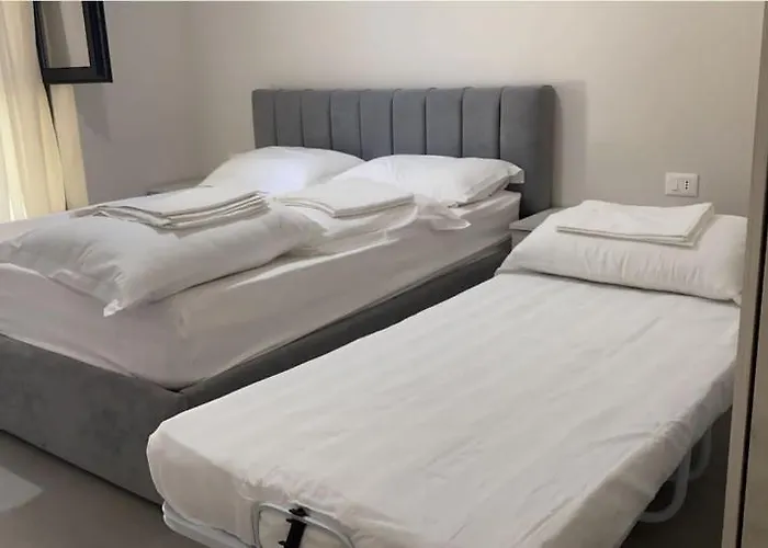 Alexander\'S Apartment